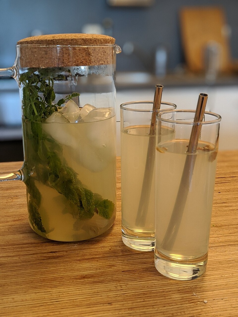 Chia Lemonade